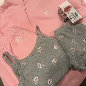 Kylie cosmetics pop-up LA exclusive Bundle